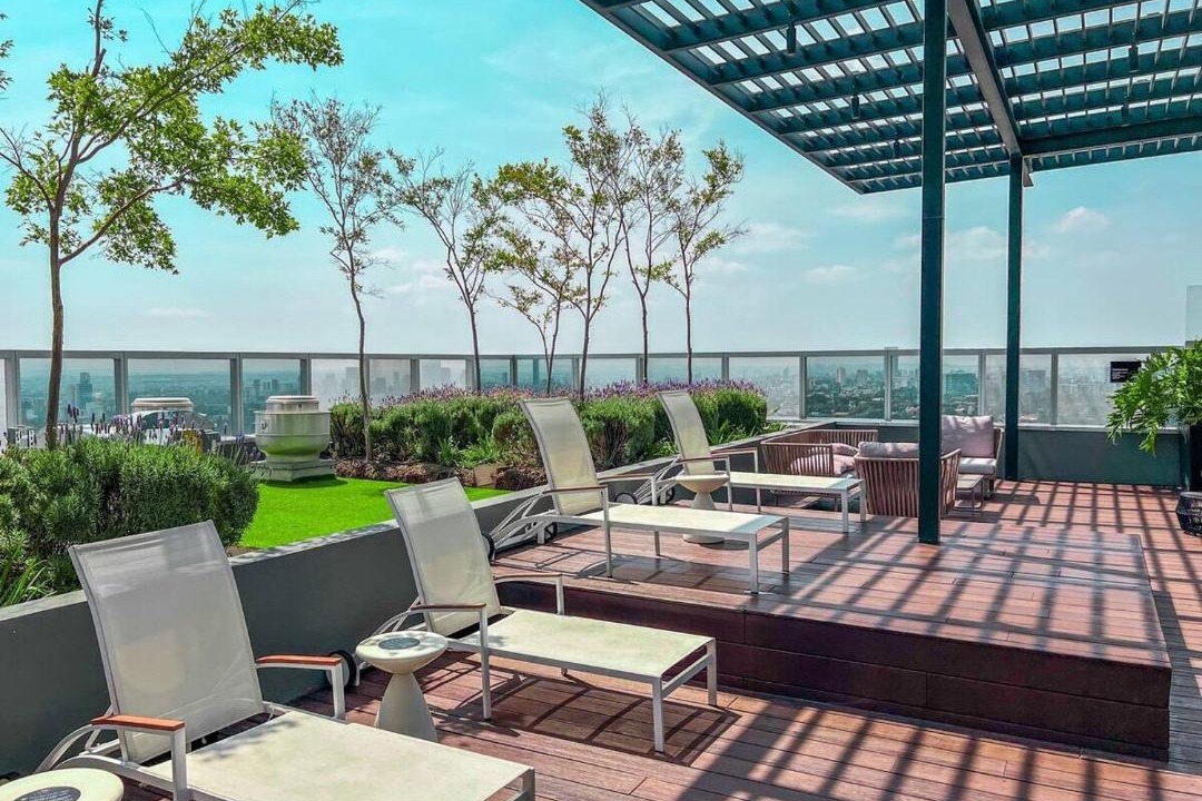 Photo of Patio Balcony in Financial District