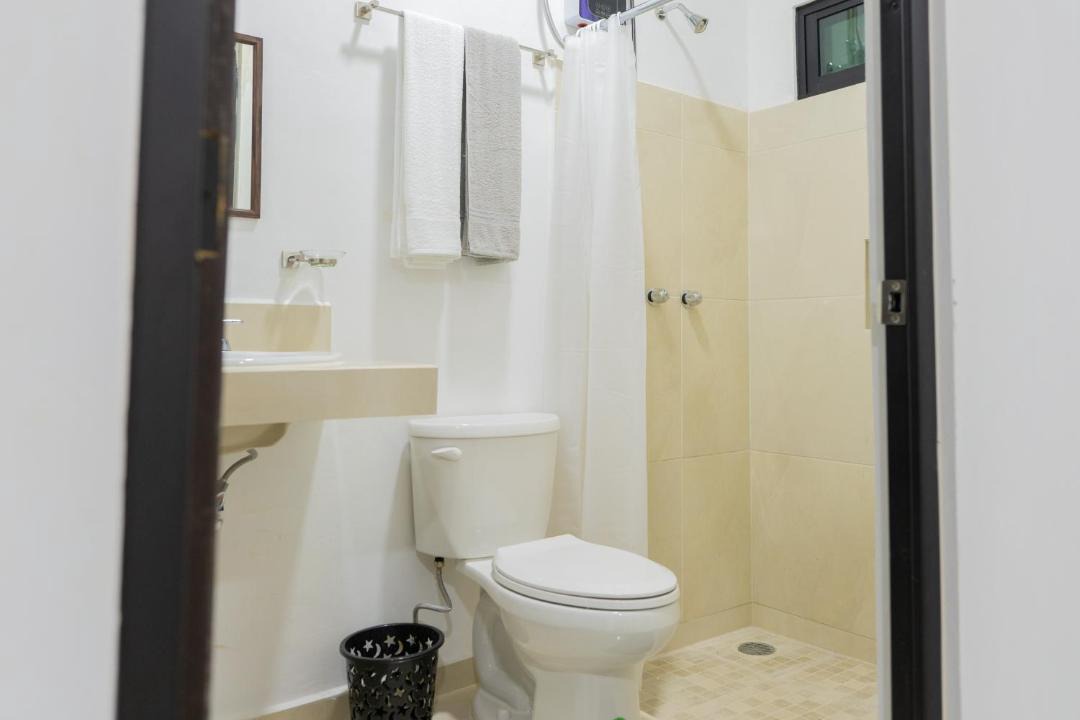 Photo of Bathroom in Motul