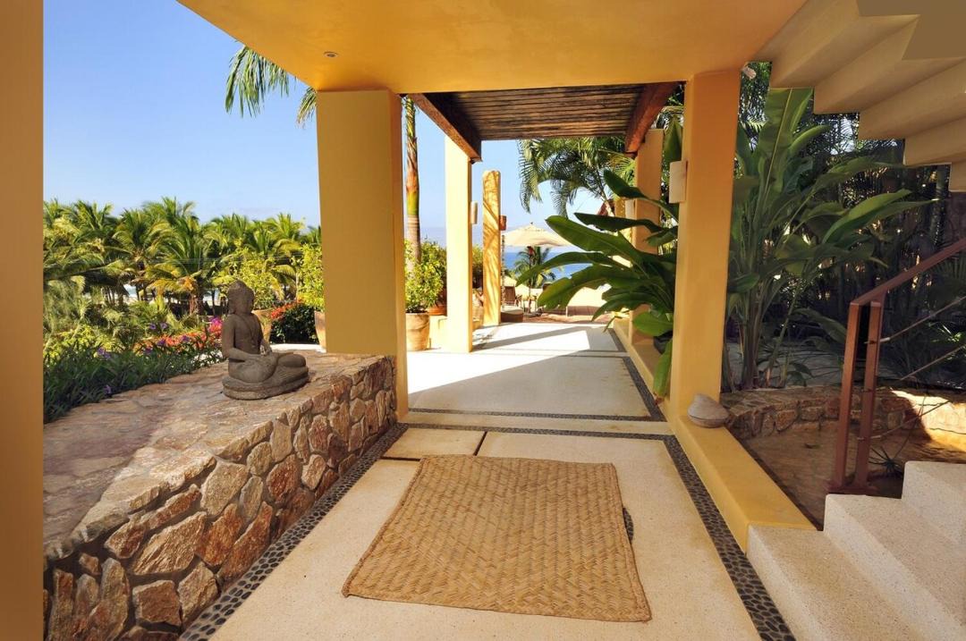 Photo of Patio Balcony in Litibu