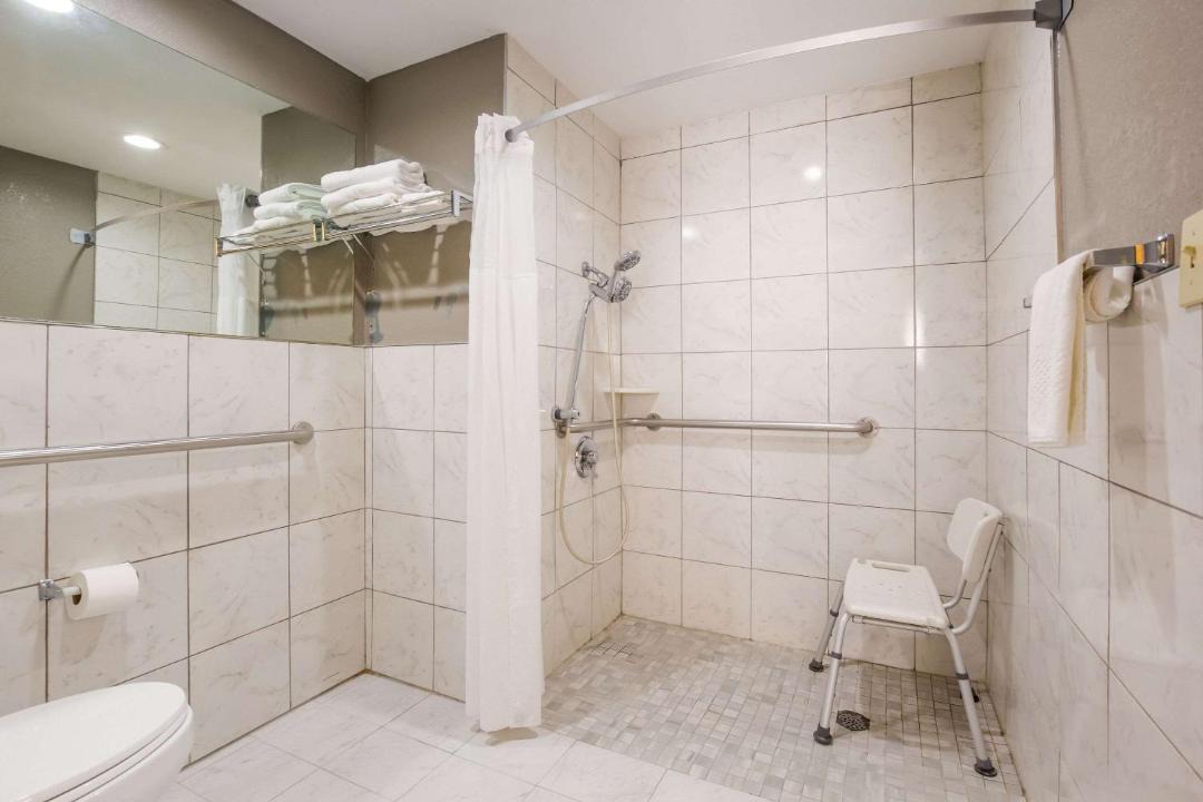 Photo of Bathroom in Mount Saint Joseph