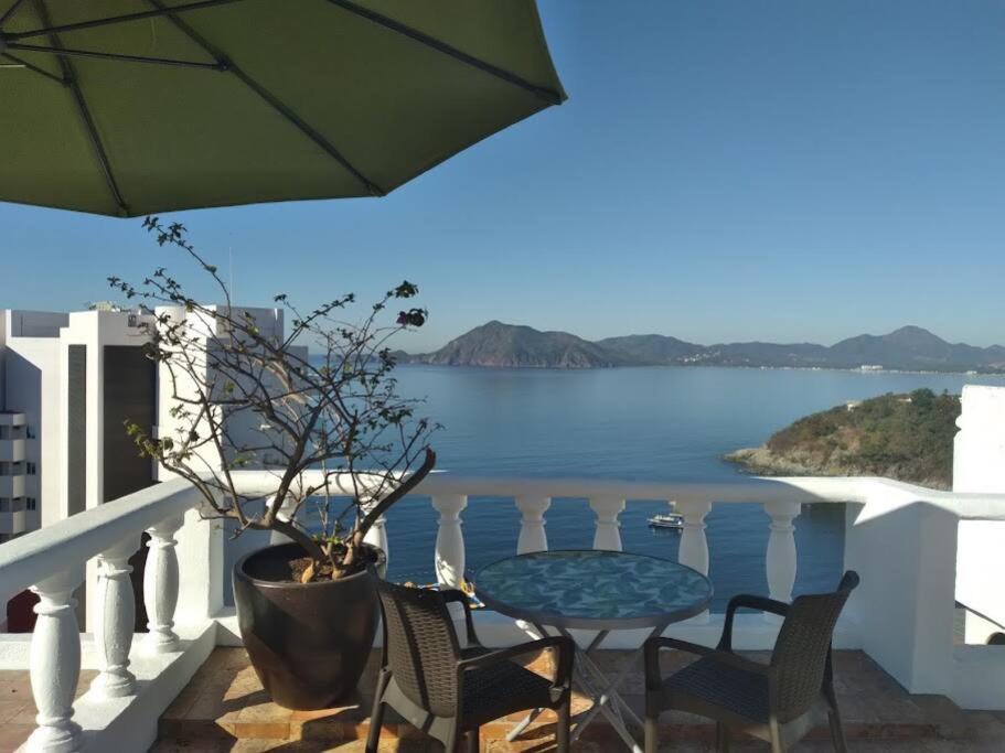 Photo of Patio Balcony in Las Hadas