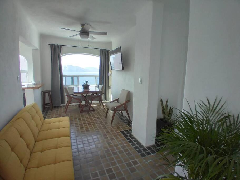 Photo of Patio Balcony in Las Hadas