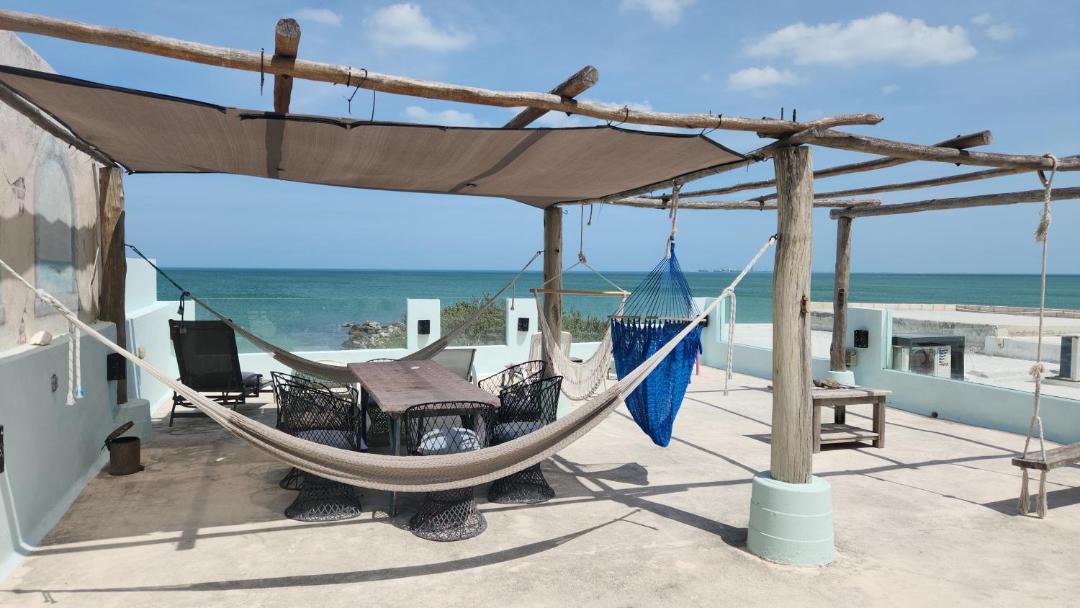 Photo of Patio Balcony in Puerto Yucalpeten