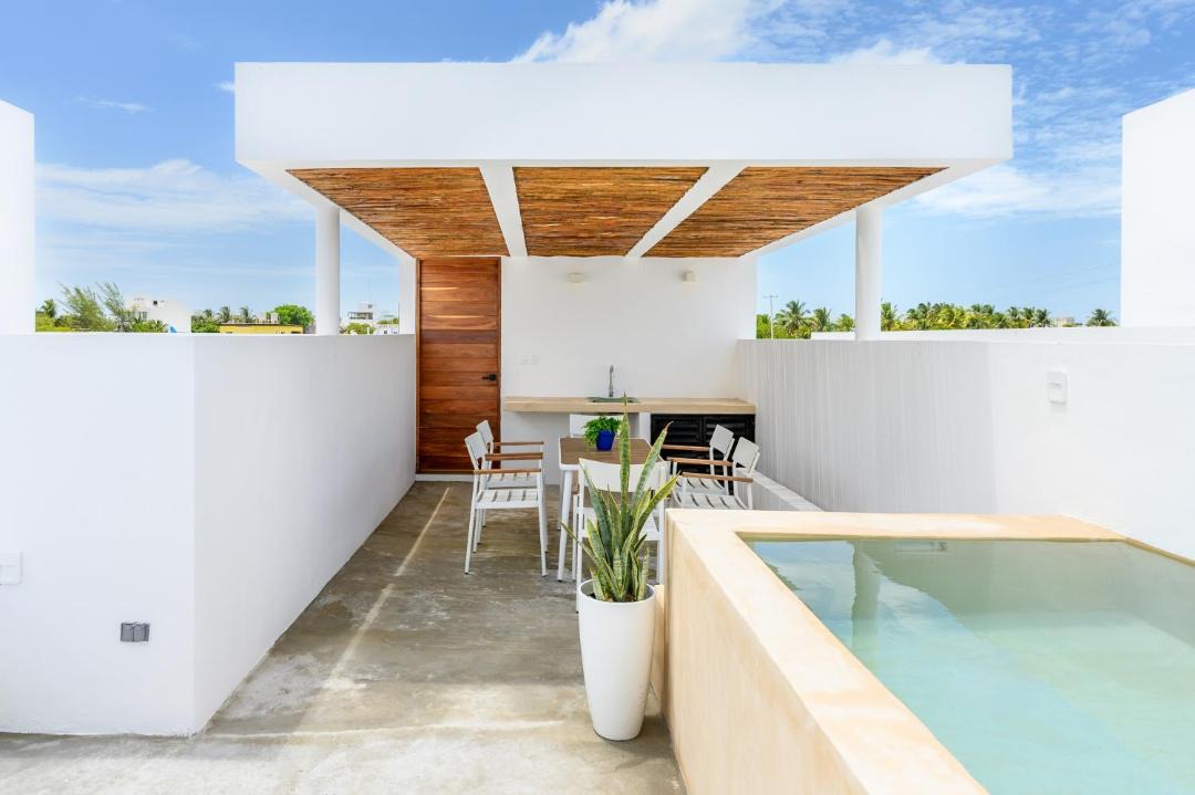 Photo of Patio Balcony in Puerto Yucalpeten