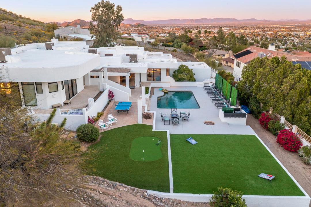 Photo of Others in Paradise Valley Village