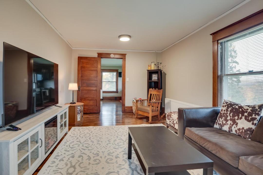 Photo of Livingroom in Bessemer
