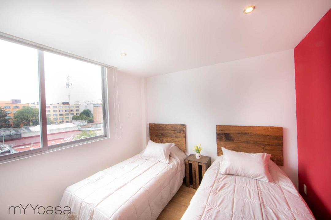Photo of Bedroom in Anahuac