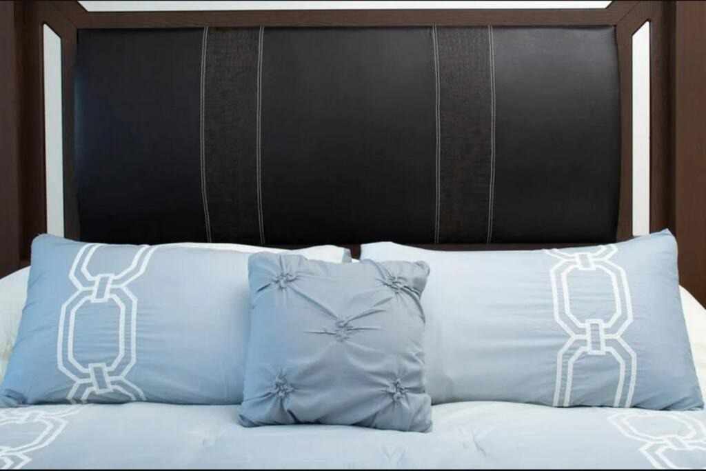 Photo of Bedroom in Flamingos
