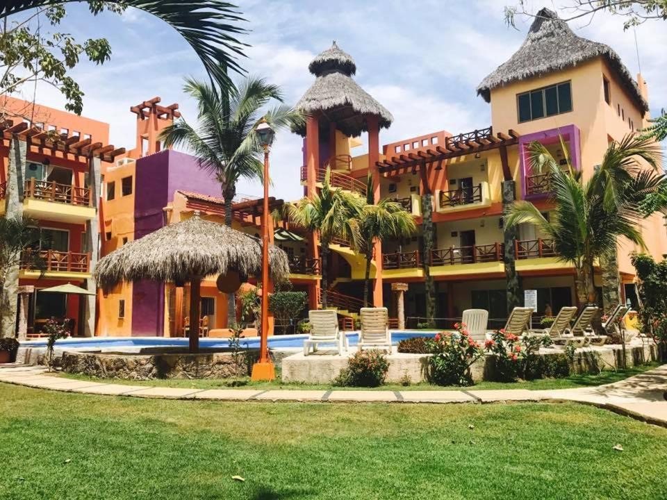 Photo of Buildings in Rincon de Guayabitos