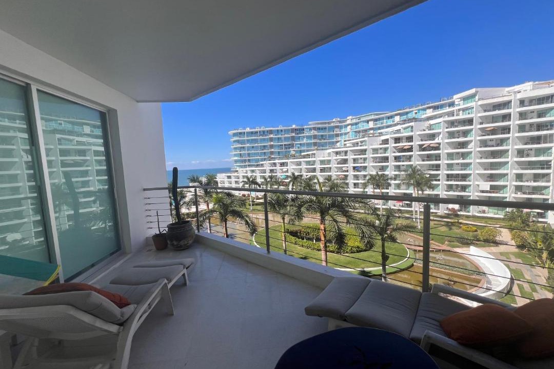 Photo of Patio Balcony in Flamingos