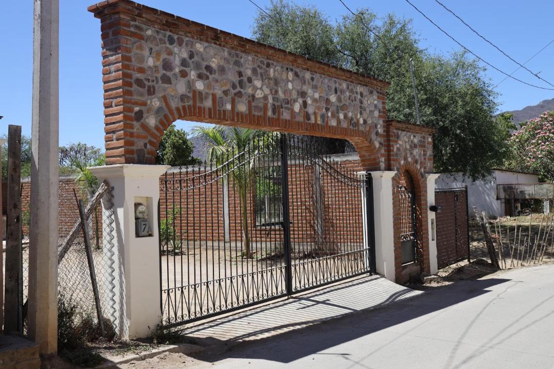 Photo of Others in Alamos