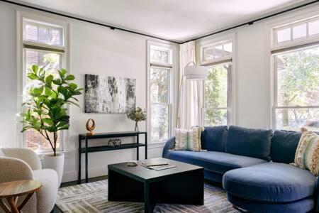 Photo of Livingroom in Germantown
