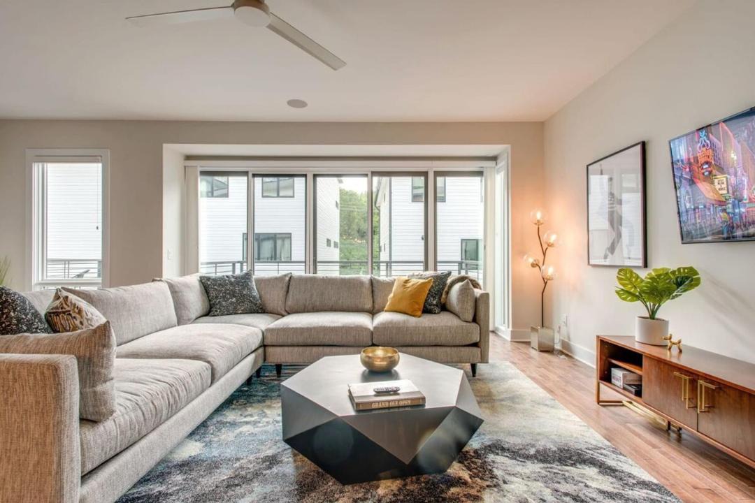 Photo of Livingroom in North Nashville
