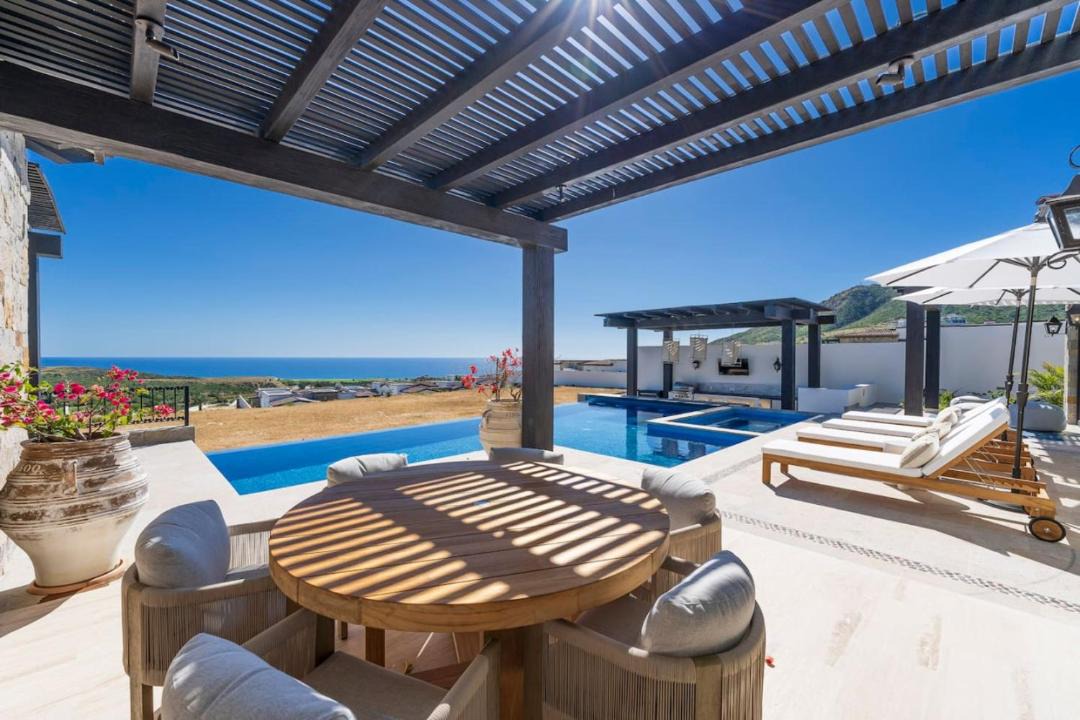 Photo of Patio Balcony in Sunset Beach