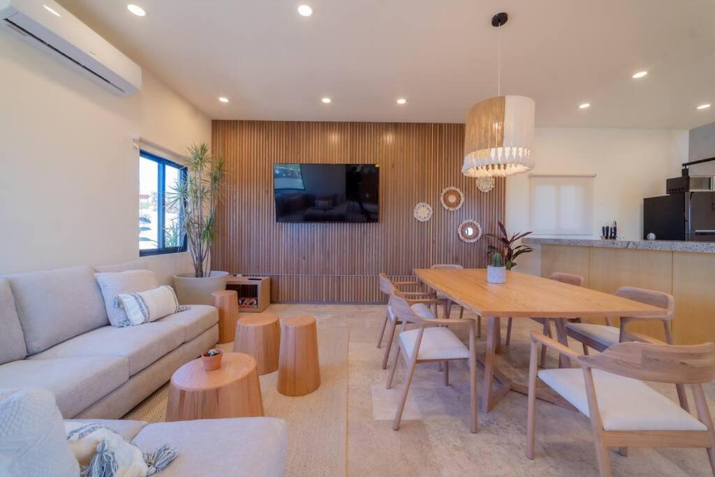 Photo of Livingroom in Colina del Sol