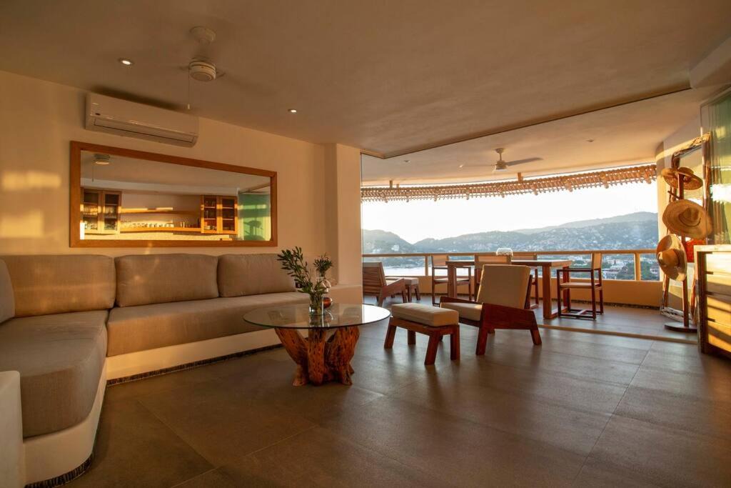 Photo of Others in Ixtapa - Zihuatanejo