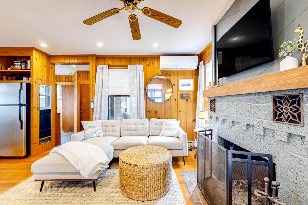 Photo of Livingroom in Raymond