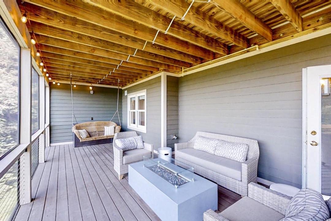 Photo of Patio Balcony in Laurel Park