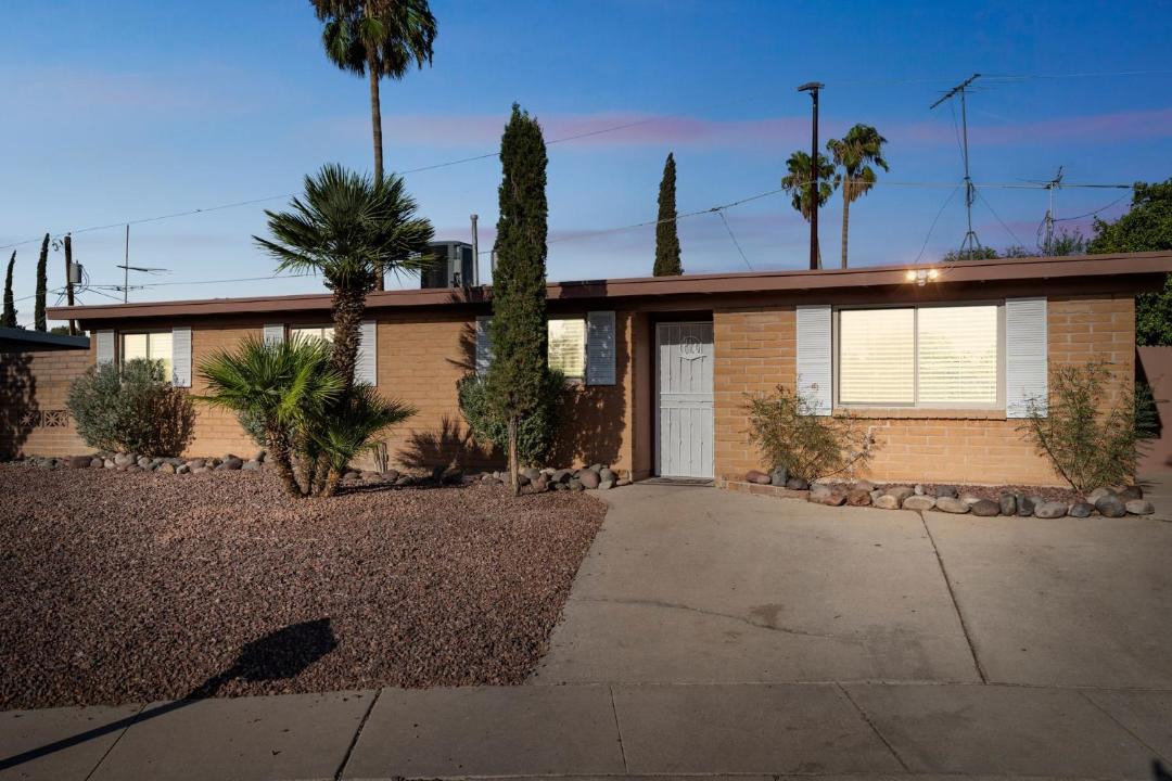 Photo of Buildings in Tucson
