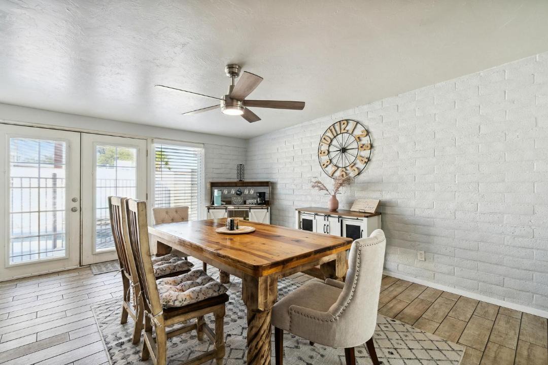 Photo of Livingroom in Tucson