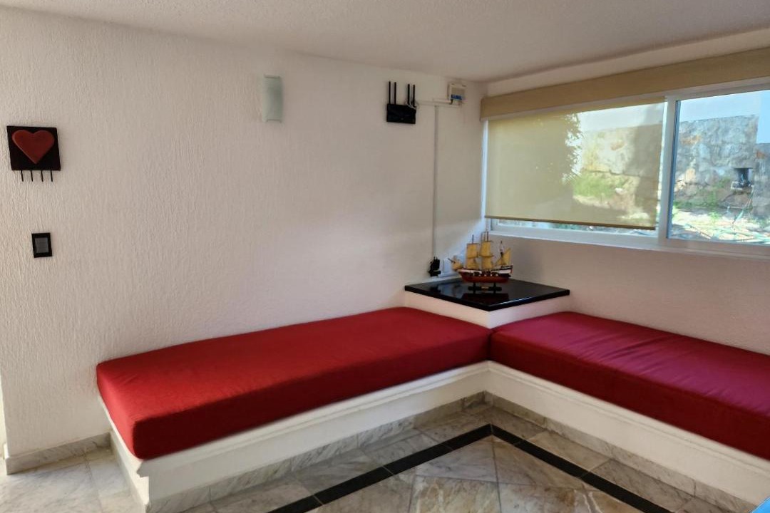 Photo of Livingroom in Lomas de Costa Azul