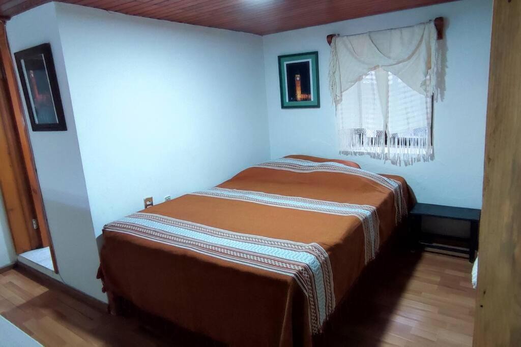 Photo of Bedroom in De La Merced