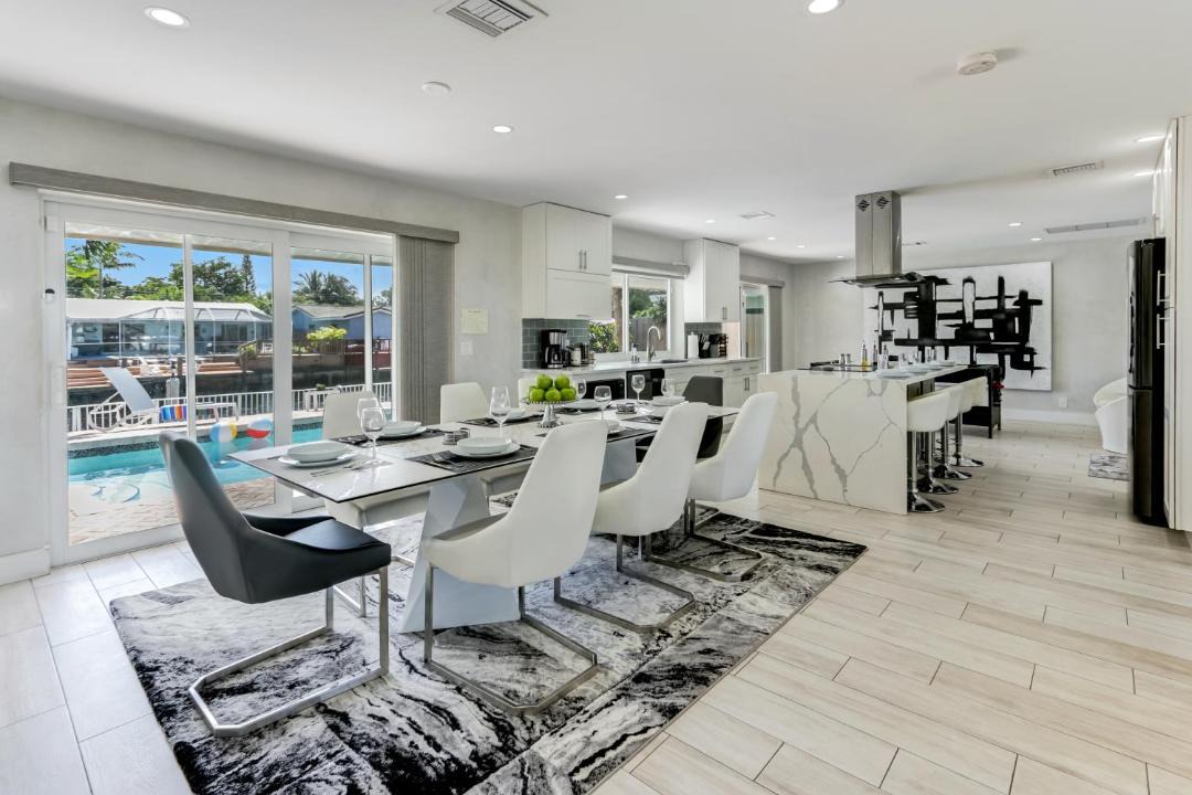 Photo of Livingroom in Coral Ridge Isles