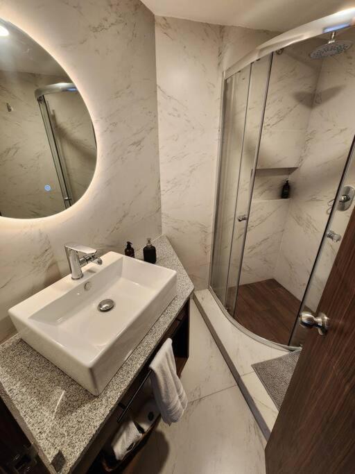 Photo of Bathroom in Colonia Cuauhtemoc