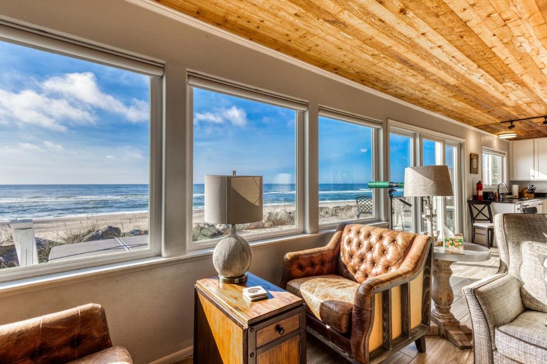 Photo of Livingroom in Neskowin