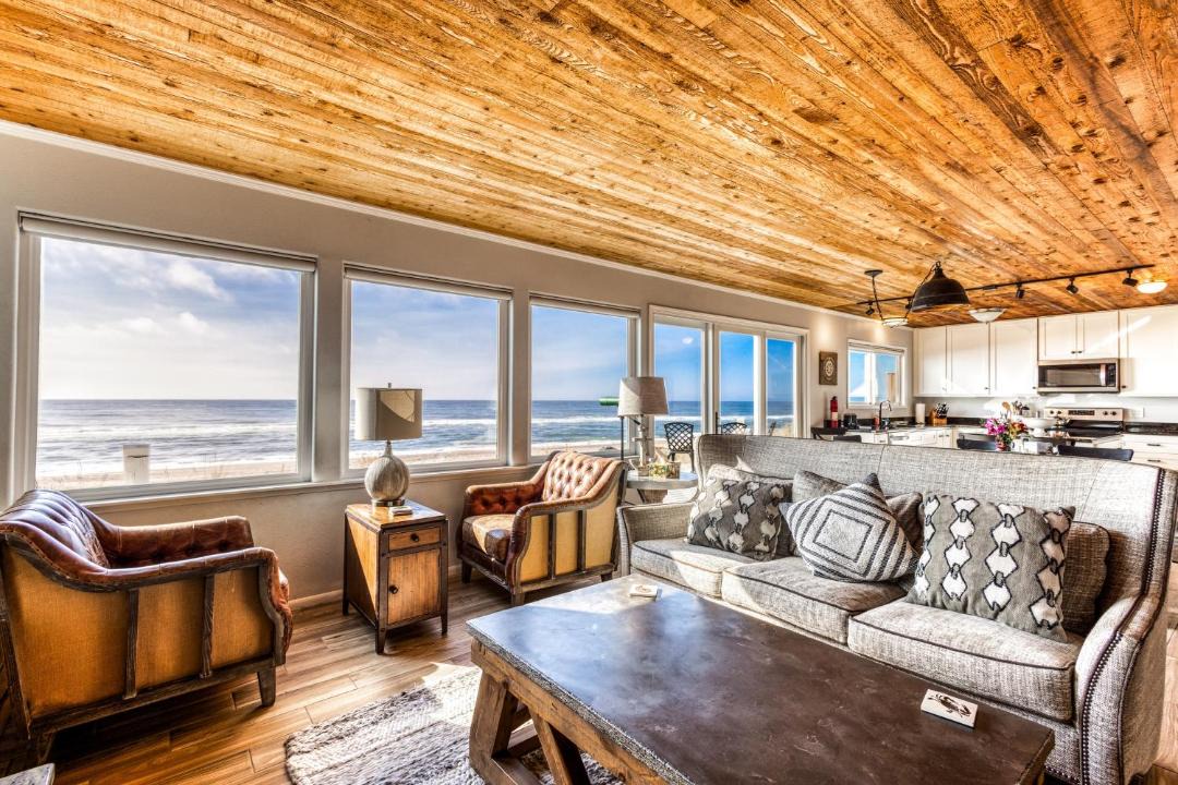 Photo of Livingroom in Neskowin