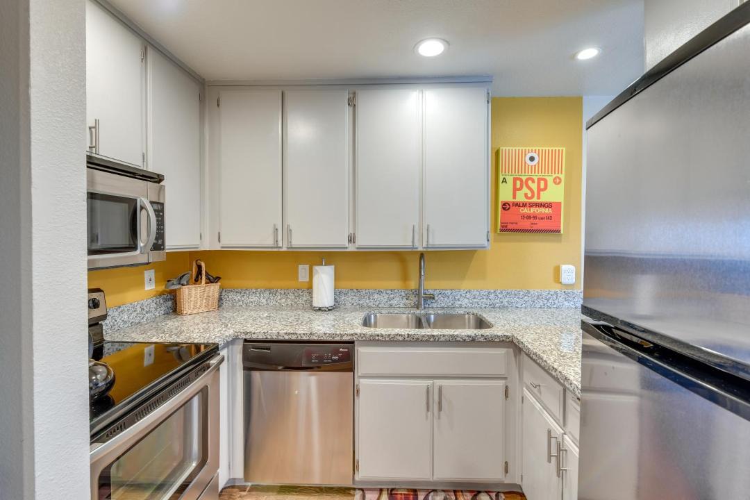 Photo of Kitchen in Downtown Palm Springs
