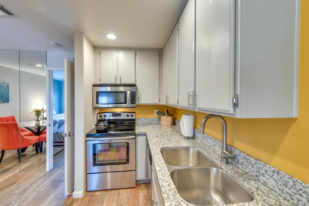 Photo of Kitchen in Downtown Palm Springs