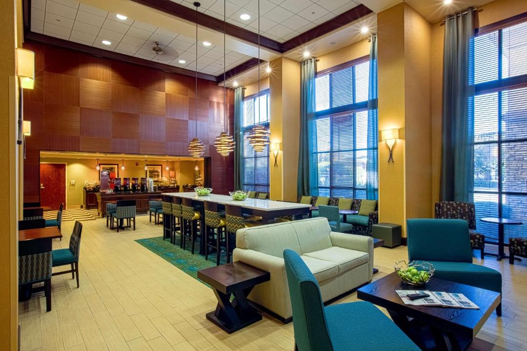 Photo of Livingroom in Laguna West-Lakeside