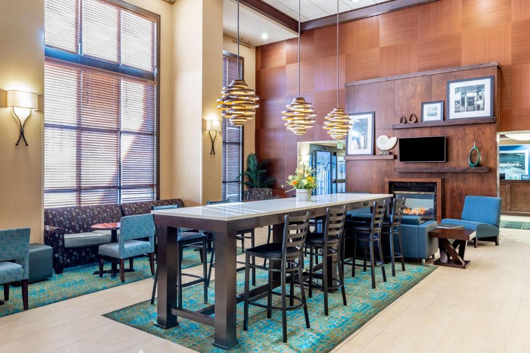 Photo of Livingroom in Laguna West-Lakeside