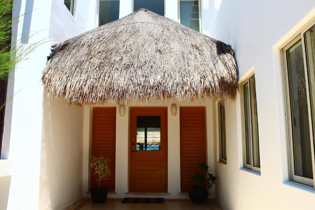 Photo of Buildings in Chicxulub Puerto