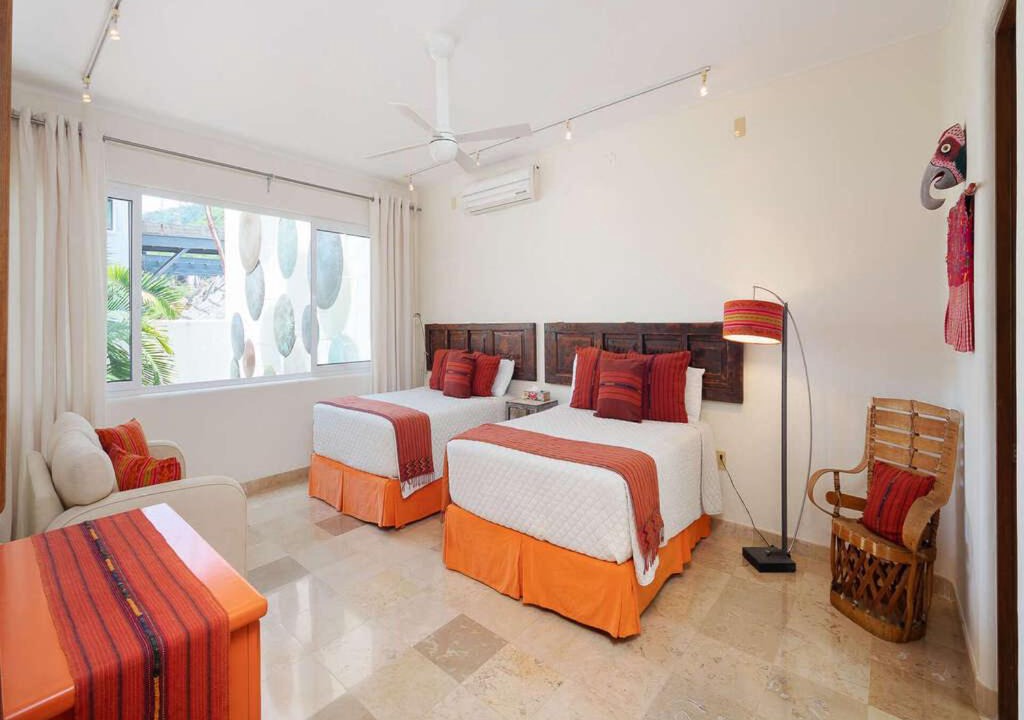 Photo of Bedroom in South Shore Hotel Area