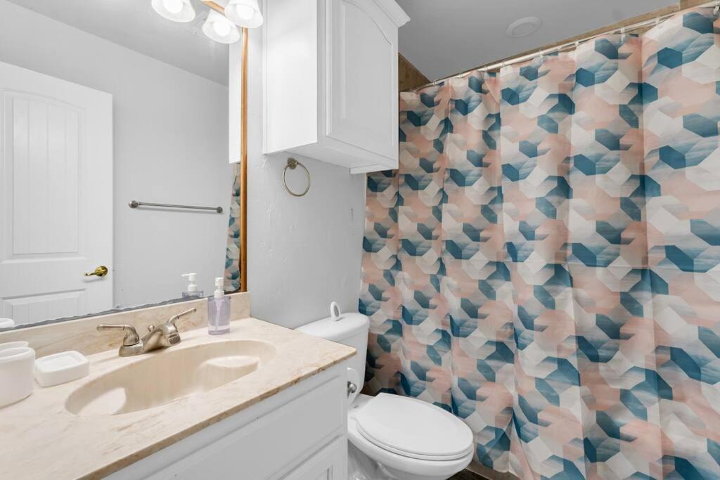 Photo of Bathroom in South Arlington