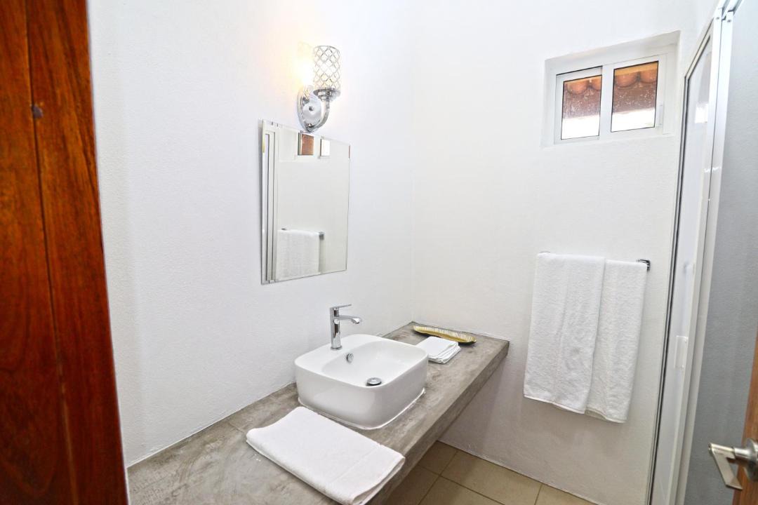 Photo of Bathroom in Perula