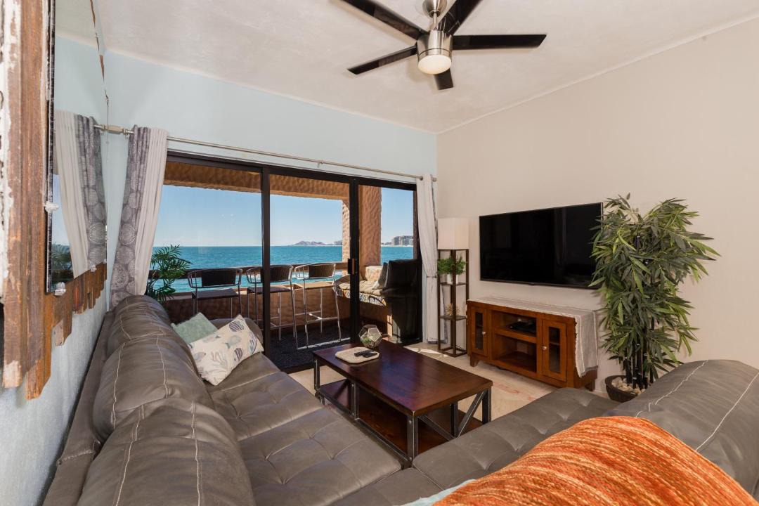 Photo of Livingroom in Bella Vista