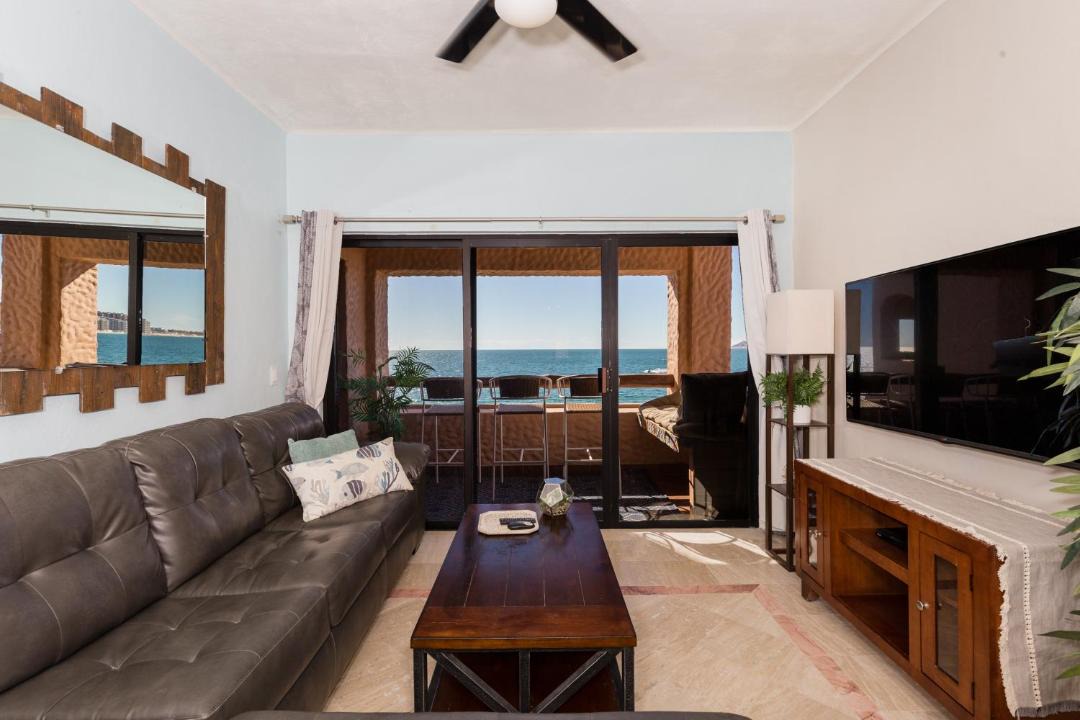 Photo of Livingroom in Bella Vista