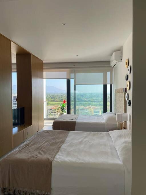 Photo of Bedroom in Flamingos