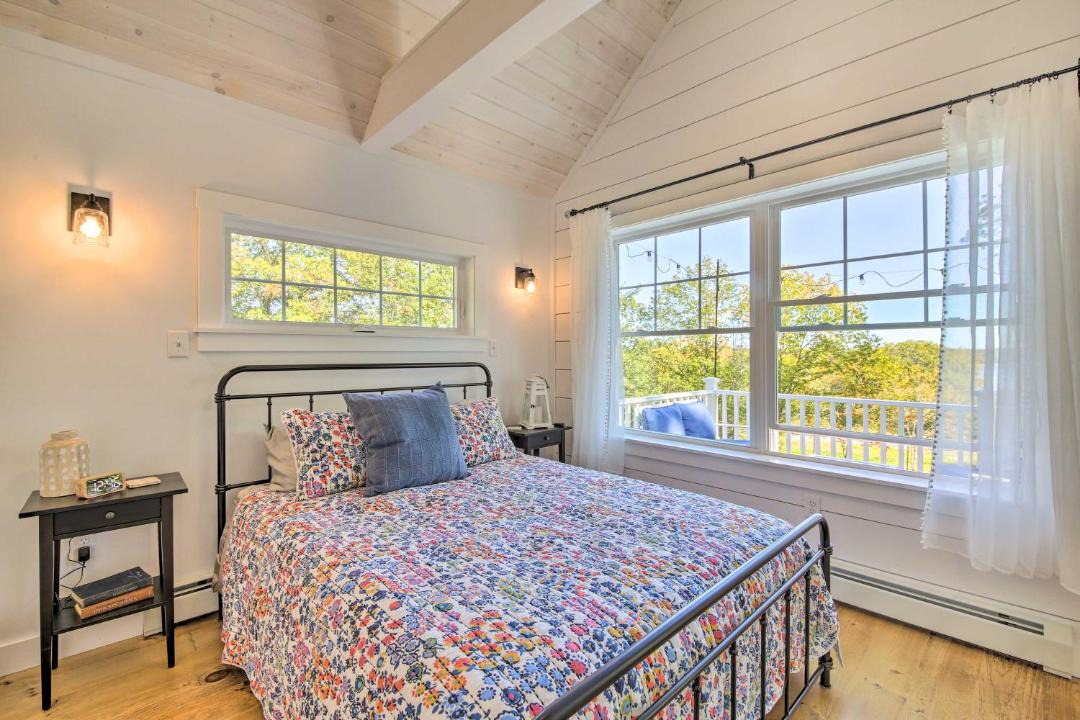 Photo of Bedroom in Sandy Point