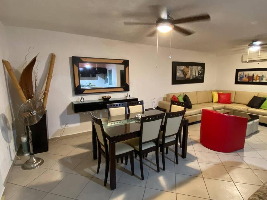 Photo of Livingroom in Puente del Mar