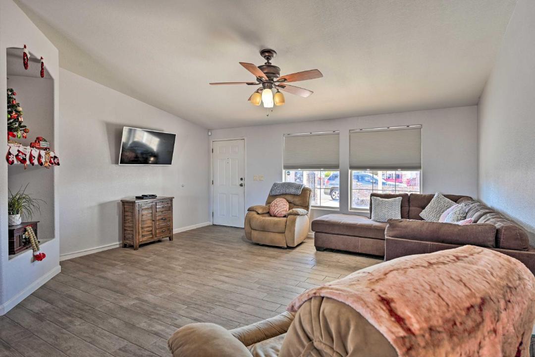 Photo of Livingroom in Foothills