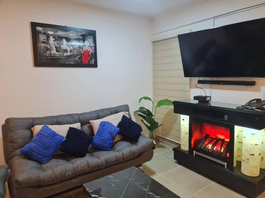 Photo of Livingroom in Downtown Mexico City