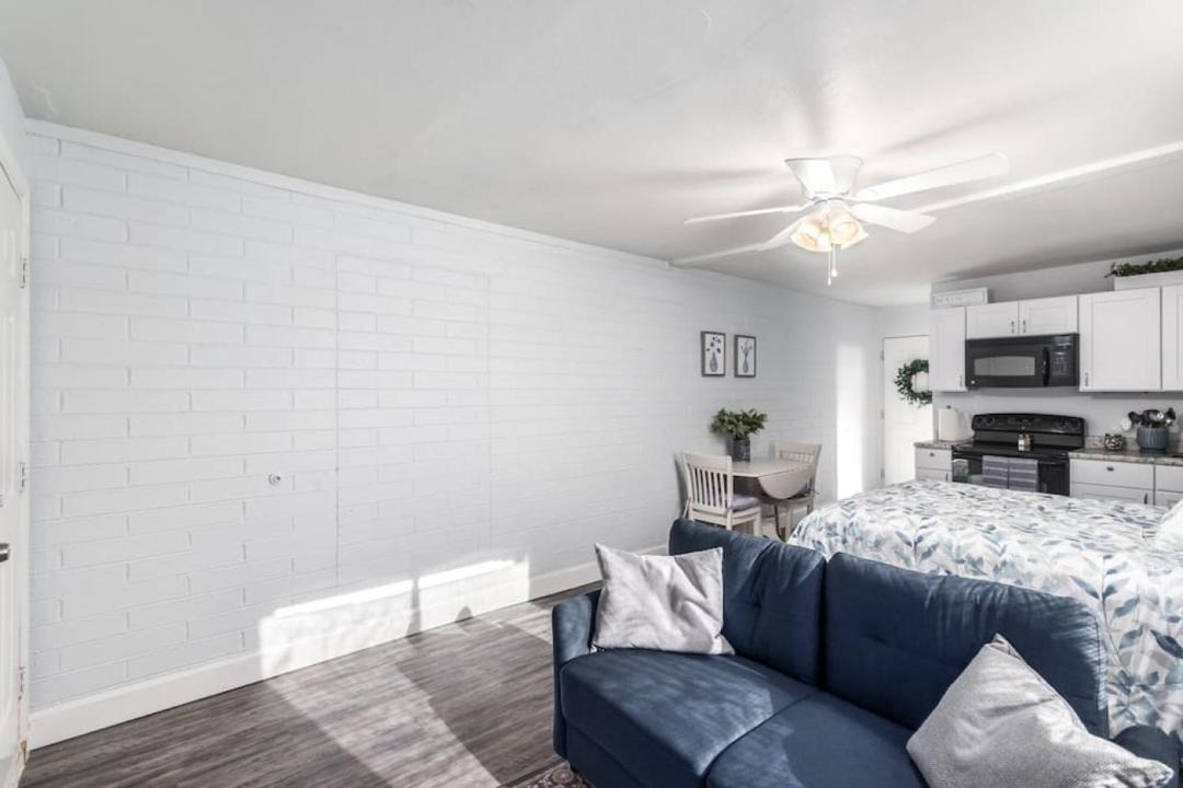 Photo of Livingroom in Tempe