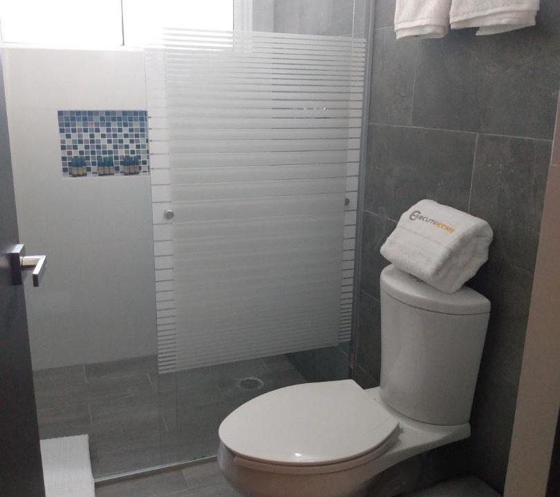 Photo of Bathroom in Malecon