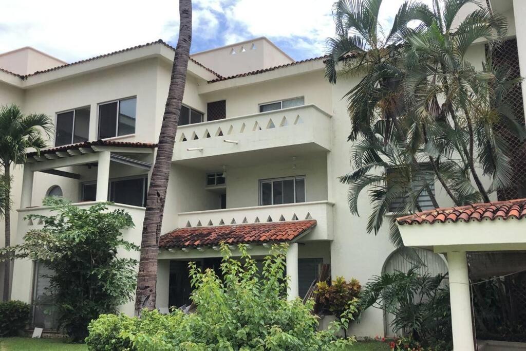 Photo of Buildings in Olas Altas