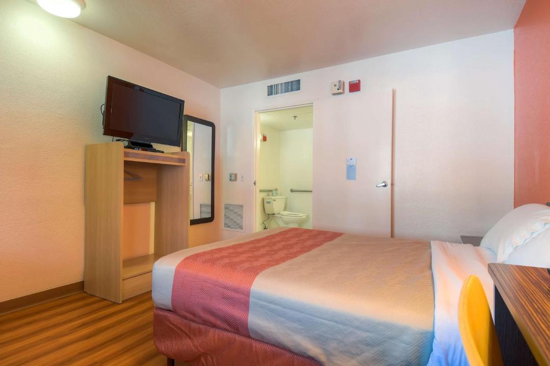 Photo of Bedroom in Warm Sands