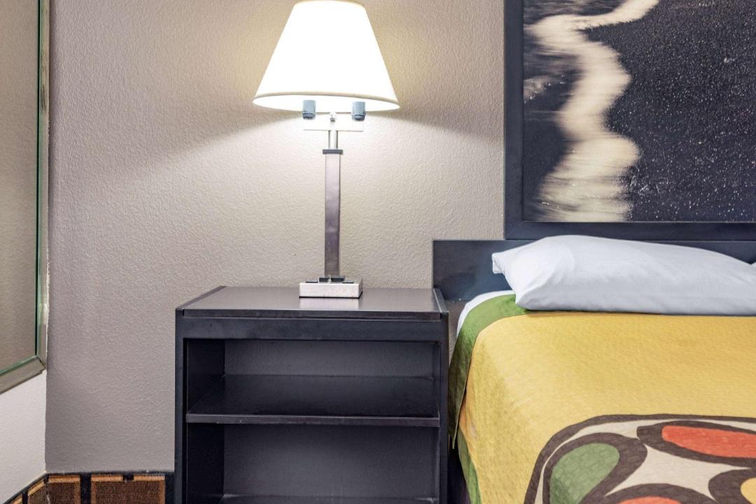 Photo of Bedroom in League City